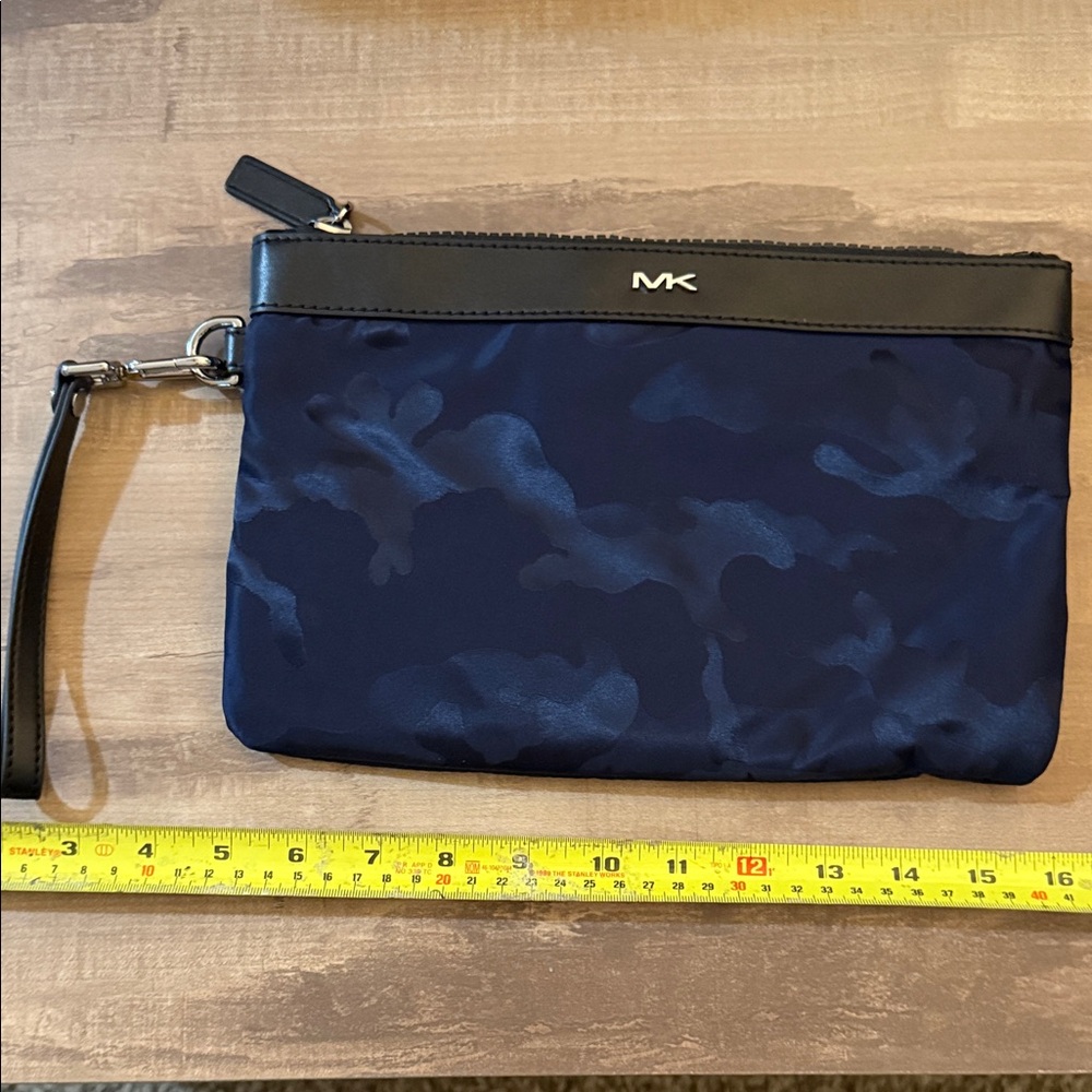 Michael Kors Oversized Wristlet Blue Camouflage